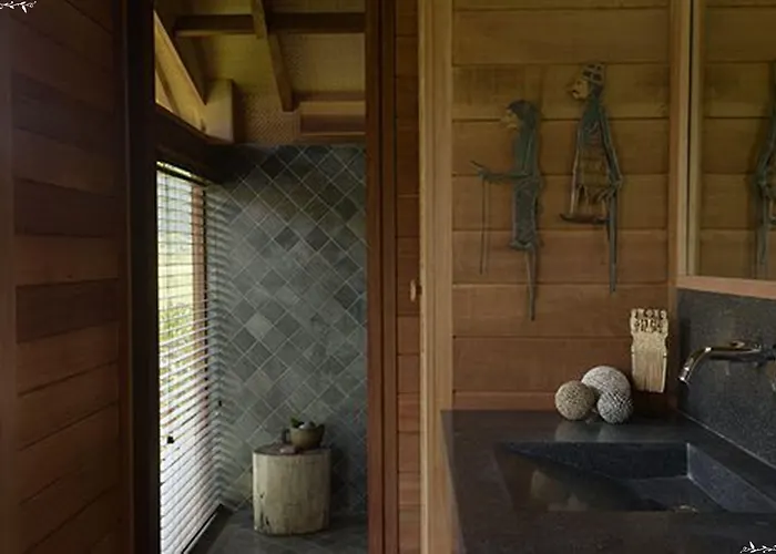 Sanak Retreat Bali Resort 4*